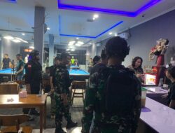 Ciptakan Kamtibmas Yang Kondusif Brimob Kalbar Bersama TNI dan Satpol PP Patroli Gabungan