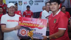 Tingkatkan Rasa Kebersamaan Dengan Masyarakat, Polda Kalbar  Gelar Nobar  Babak Semifinal Timnas Indonesia Vs Uzbekistan