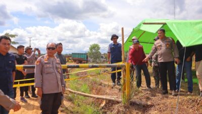 Kunjungan Kerja Kapolres Sintang, Susur Perbatasan dengan Kendaraan Rod