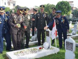 Ceremony Ziarah Nasional Peringatan HUT ke-79 TNI Tahun 2024 Dansat Brimobda Sumut Hadir Mewakili Kapolda Sumut