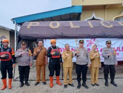 Yon B Brimobda Sumut  Patroli SAR Banjir serta Giat Sosial Ibu Ketua Bhayangkari Cabang Polda Sumut